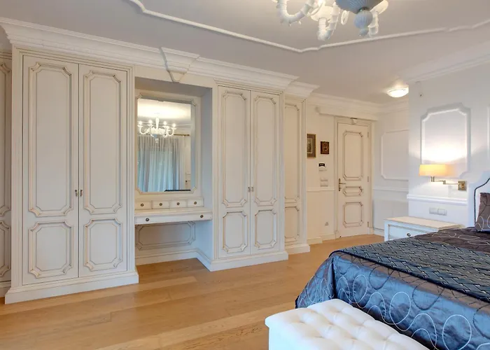 Casa Martina Adyton Villa *